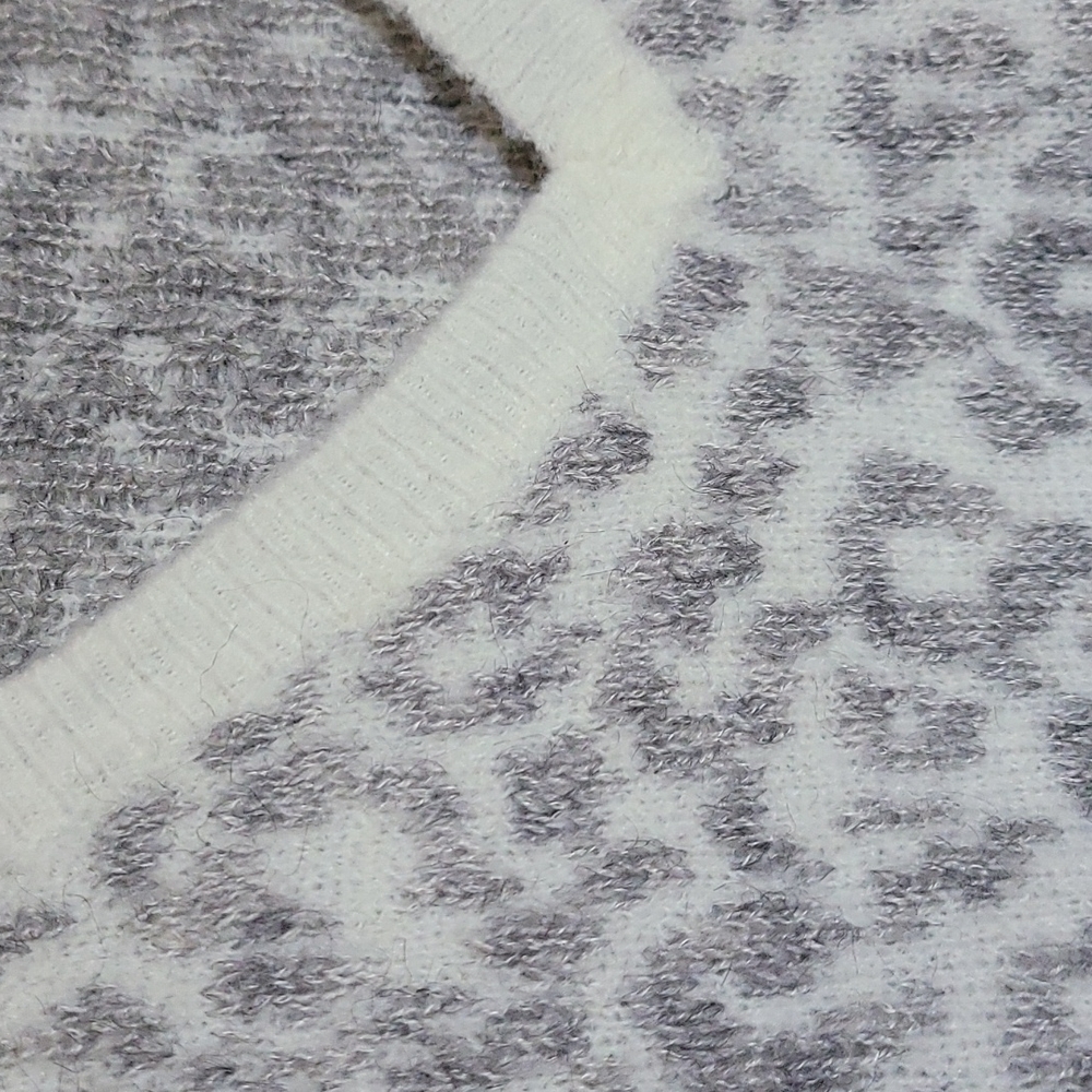 Matty M sweater - Picture 2 of 4